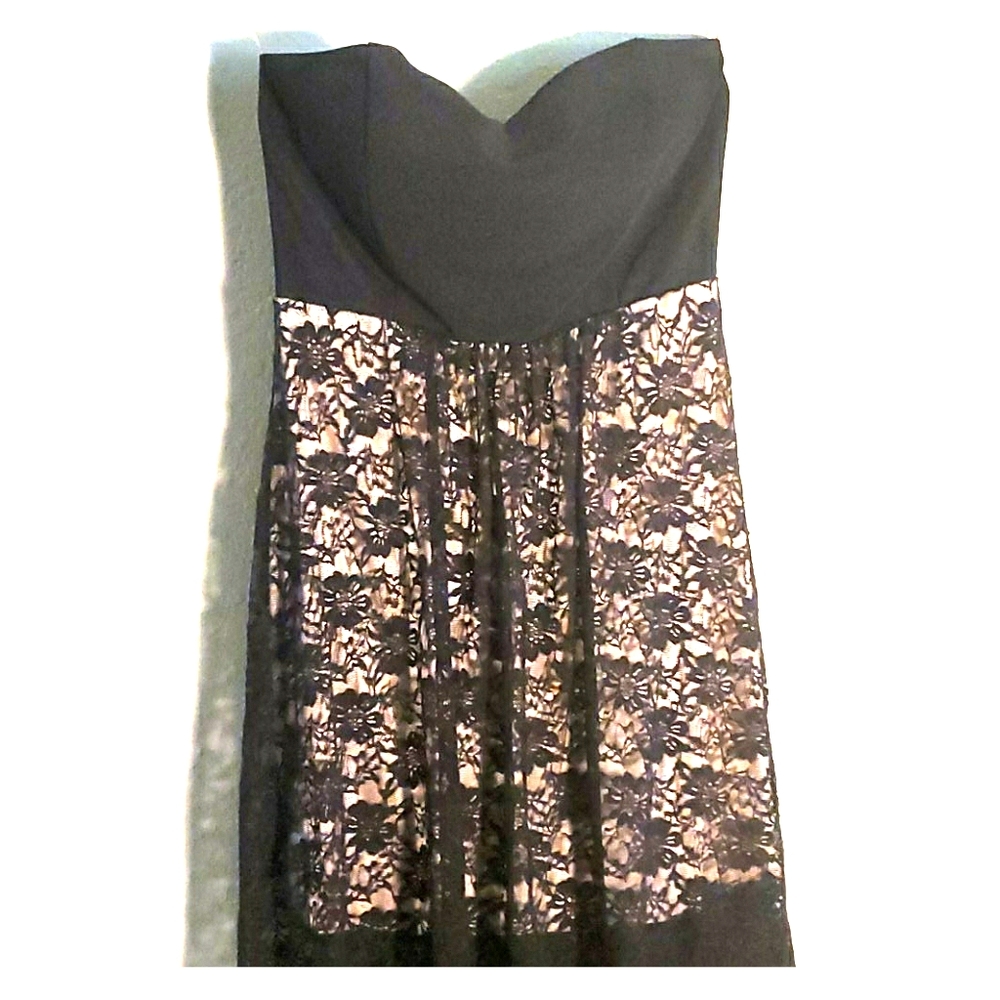 Black lace cocktail dress